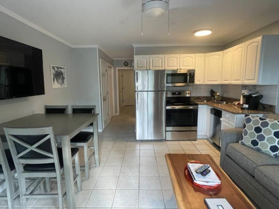 Feelin Tip'Sea-Oceanview Retreat Steps To Beach Хилтон-Хед-Айленд Экстерьер фото